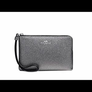 NWT Coach wristlet